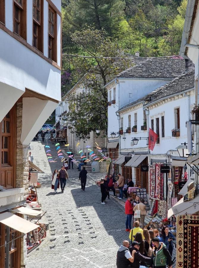 The Heart Of The Bazaar Guest House Gjirokastër Exterior foto