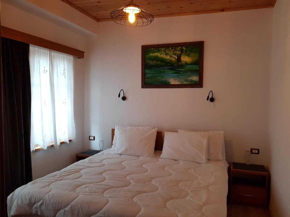 The Heart Of The Bazaar Guest House Gjirokastër Exterior foto